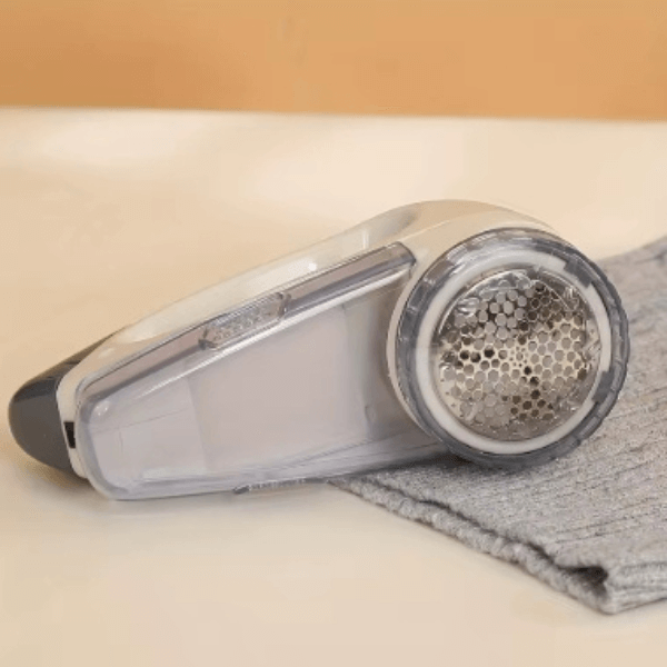 Wide Anti-Slip Plastic Clothes Hanger