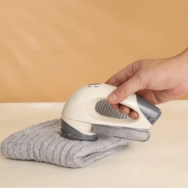 Wide Anti-Slip Plastic Clothes Hanger